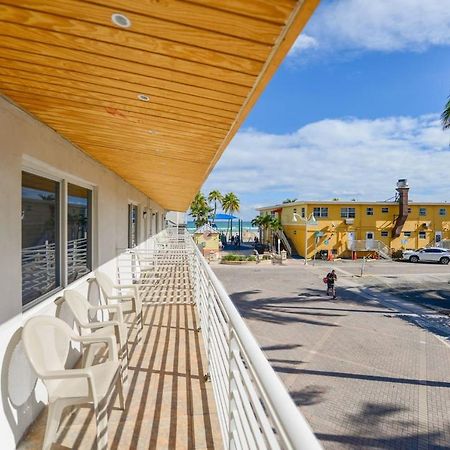 Fantastic 1 Bedroom With Pool Steps From The Beach #43 Hollywood Extérieur photo
